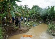 Bupati Dendi Ramadhona Tinjau Warga Terdampak Banjir di Desa Sukajaya Lempasing Teluk Pandan