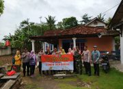 Cegah Penyebaran DBD, Polsek Tulang Bawang Tengah Lakukan Foging