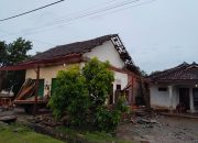 Puting Beliung Hantam Lampung Timur, 21 Rumah dan Satu Sekolah Rusak