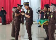 Dua Pejabat Eselon IV Resmi Dilantik, Kajari Lampung Timur Tekankan Penguatan Intelijen dan Akuntabilitas Aset