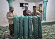 Hadirkan Kenyamanan Ibadah, YBM BRILiaN Salurkan Karpet Sajadah untuk Ponpes di Pelosok Lampung Barat
