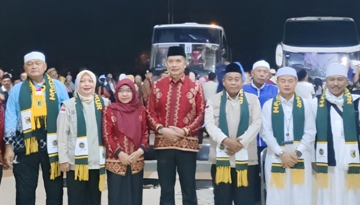 163 Jamaah Haji Lampung Timur Tiba dengan Selamat, Sekda Ingatkan Tantangan Menjaga Kemabruran