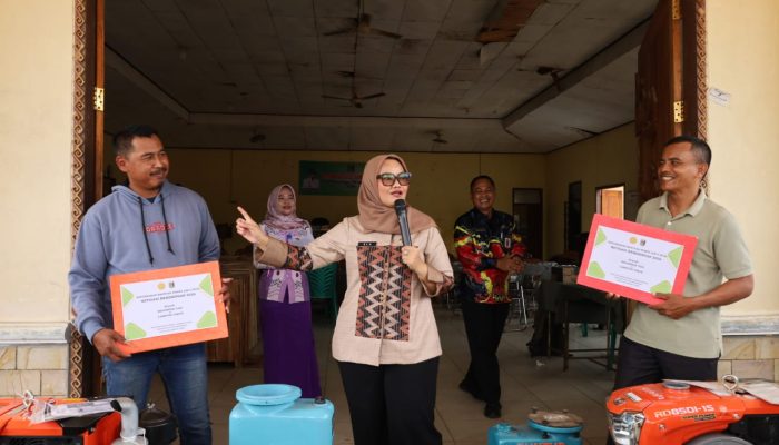 Alsintan Diserahkan, Bupati Lampung Timur Tekankan Jangan Dipindahtangankan